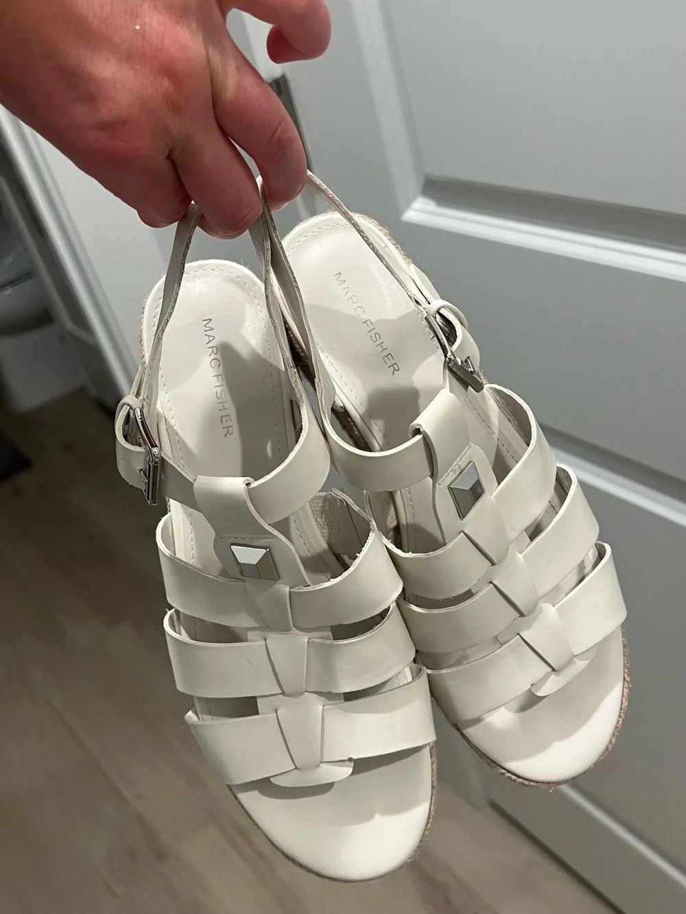 Marc Fisher chic white